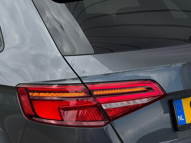 Audi A3 SPORTBACK 1.4 e-tron 204PK 3X S-Line Pano Virtual Camera