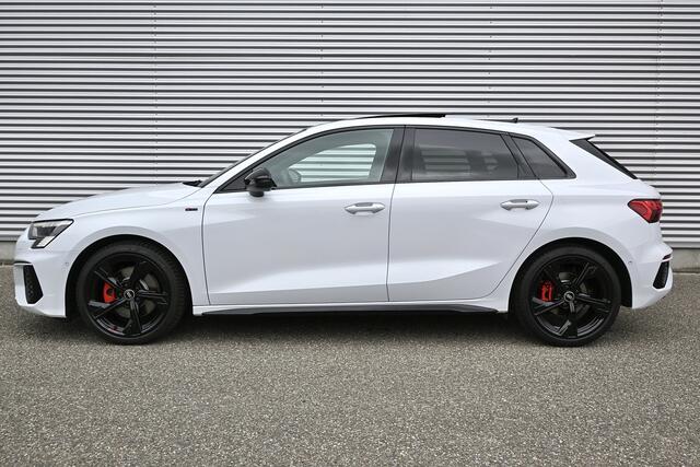 Audi A3 SPORTBACK 35 TFSI S-Line edition 150 pk B&O | Apple-Carplay | Pano | Virtual ACC