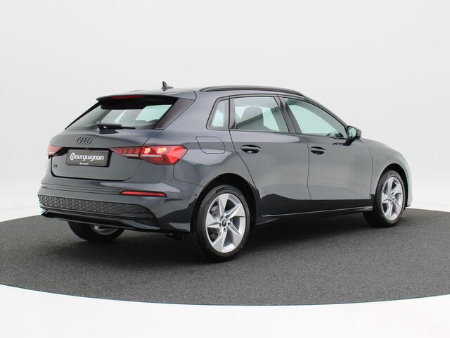 Audi A3 SPORTBACK Advanced edition 40 TFSI e | 204 PK | Zwart optiek | 17 inch velgen | Achteruitrij camera | Stoel. verwarm. | Audi drive select |