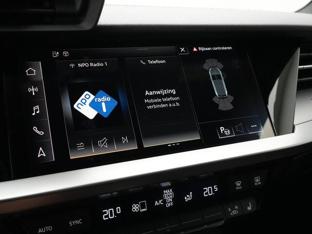 Audi A3 SPORTBACK 45 TFSI e 245 pk S-tronic S edition Competition | Matrix LED koplampen | Parkeersensoren voor/achter | Adaptive Cruise | Optiekpakket zwart plus | Sportstoelen | 18 inch