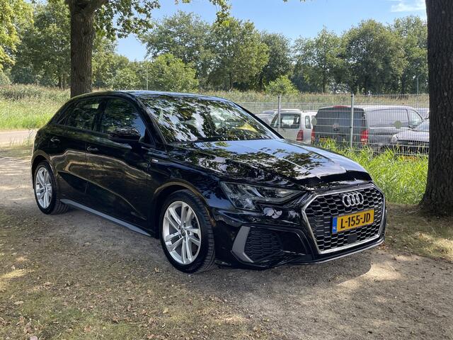 Audi A3 SPORTBACK 35 TFSI S edition | Stoelverwarming | Elektrische stoel | Digital cockpit | Elektrische achterklep | info Bas: 0492-588982