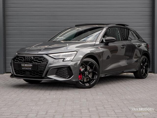 Audi A3 SPORTBACK 45 TFSI E S-Line Pano RS-Stoelen B&O Sfeer ACC S3