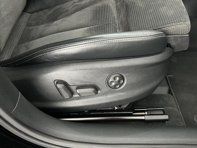 Audi A3 SPORTBACK 40 e-tron 204pk S-Line Keyless Virtual Cockpit Stoelverwarming Navigatie