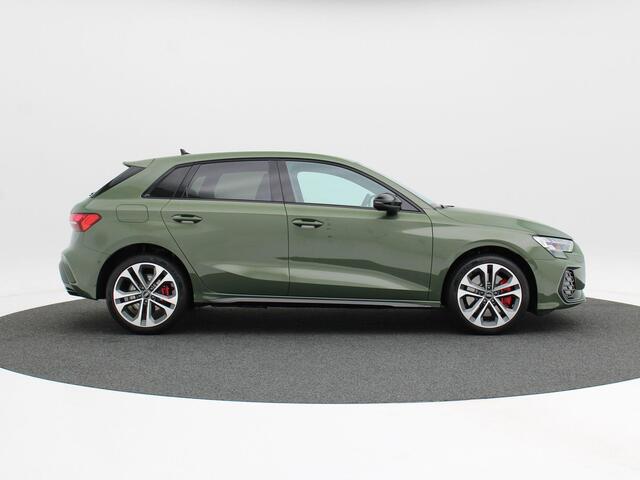 Audi A3 SPORTBACK 45 TFSi e 272 Pk S-Line Competition | Sonos | Carplay | Camera | Adaptive Cruise | Full LED | Sensoren | 18 Inch | 3.872 Km!!