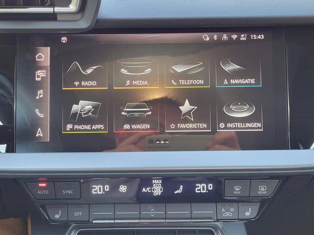 Audi A3 SPORTBACK 35 TFSI line Automaat / Panoramadak / SONOS premium audio / Apple Carplay / Android Auto / S-line interieur & extrieur / Camera / DAB / Stoelverwarming / Adap Cruise / Matrix LED /