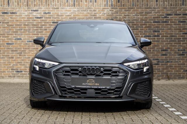 Audi A3 SPORTBACK 45 TFSI e S Comp PANO B&O Sline LEDMatrix HUD