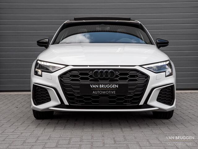 Audi A3 SPORTBACK 40 TFSI e S-Line Pano RS-Stoelen Camera Sfeer