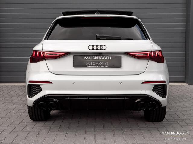 Audi A3 SPORTBACK 40 TFSI e S-Line Pano RS-Stoelen Camera Sfeer