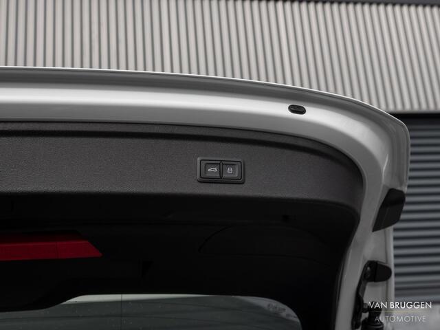 Audi A3 SPORTBACK 40 TFSI e S-Line Pano RS-Stoelen Camera Sfeer