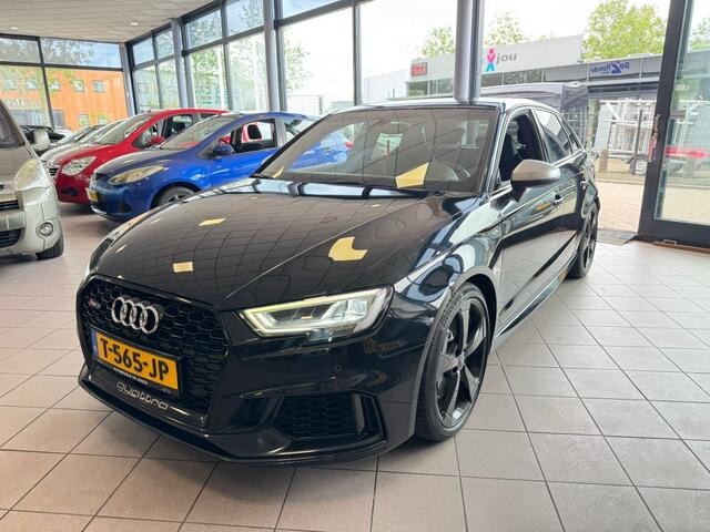 Audi A3 SPORTBACK 2.5 TFSI RS3 quattro APK 7-26 400PK BJ 2017 !!!