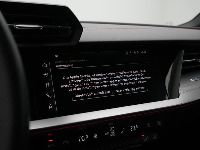 Audi A3 SPORTBACK 40 TFSI e 204 pk S-tronic S edition / S-Line | Rood gestikt | Leder/alcantara | Navigatie | Achteruitrijcamera