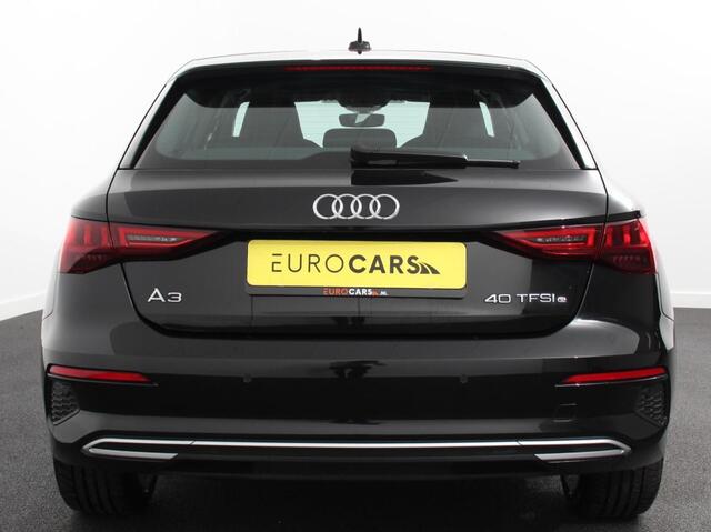 Audi A3 SPORTBACK 40 TFSI e PHEV 204pk Advanced S Tronic | Panorama dak | Climate control | Adaptive cruise control | LED | Parkeersensoren | Keyless | Navigatie | Verwarmde voorstoelen | Apple Carplay/ Android Auto