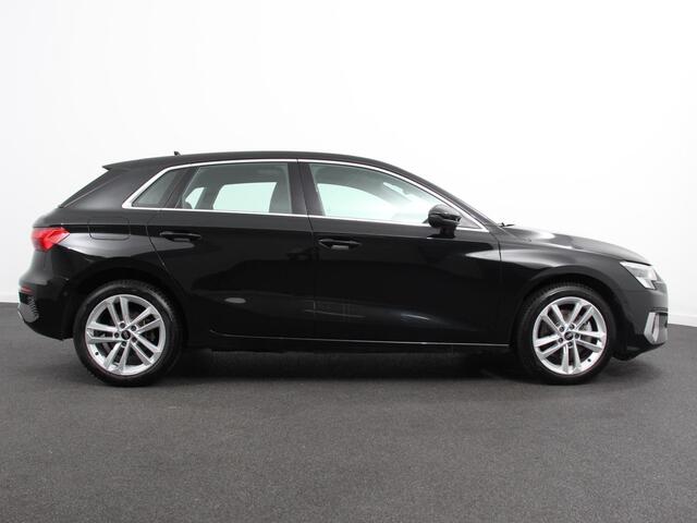 Audi A3 SPORTBACK 40 TFSI e PHEV 204pk Advanced S Tronic | Panorama dak | Climate control | Adaptive cruise control | LED | Parkeersensoren | Keyless | Navigatie | Verwarmde voorstoelen | Apple Carplay/ Android Auto