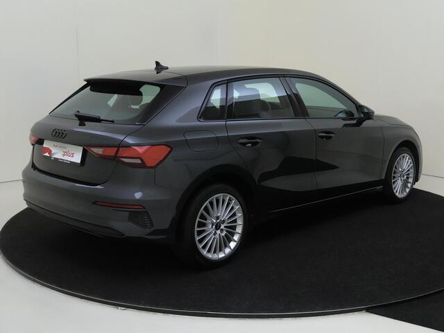 Audi A3 SPORTBACK 40 TFSI e Edition | S-line interieur | Navigatie Plus | CarPlay | 'Drive select' | Cruise control | Parkeersensoren achter | Virtual cockpit |