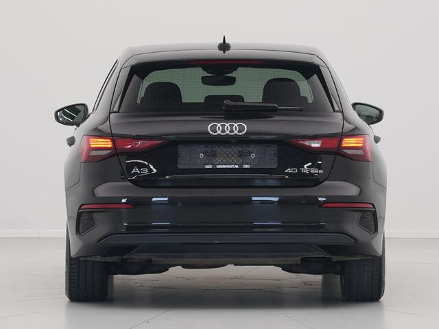 Audi A3 SPORTBACK 40 TFSI e 204pk Navigatie Camera Parkassist Privacy glas dig display 75