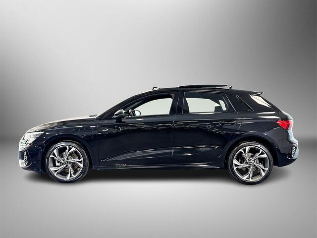 Audi A3 SPORTBACK 40 TFSI 204pk e S-Line Edition Panoramadak | Zwart optiek | 18 Inch