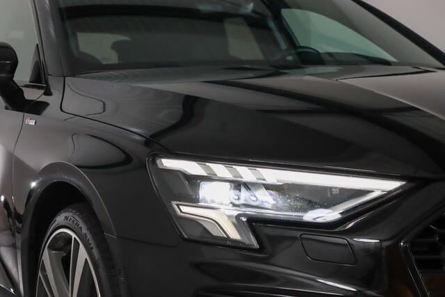 Audi A3 SPORTBACK 35 TFSI S-Line, Matrix, Cruise Control, Navigatie, Stoelverwarming, Black Optik,
