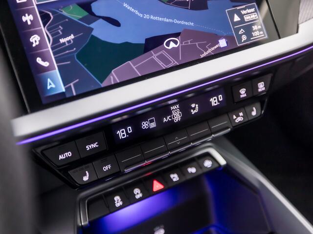 Audi A3 SPORTBACK 30 TFSI S-Line Sport Automaat (2X S-LINE, APPLE CARPLAY, HEAD-UP DISPLAY, SONOS AUDIO, GROOT NAVI, CAMERA, LEDEREN SPORTSTOELEN, STOELVERWARMING, ADAPTIVE CRUISE, SFEERVERLICHTING, KEYLESS, NIEUWSTAAT)