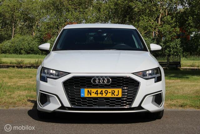 Audi A3 SPORTBACK 30 TFSI S edition VIRTUAL DASHBOARD