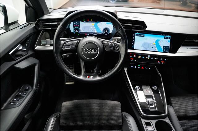 Audi A3 SPORTBACK 40 TFSIe S-Line/Trekhaak/Navi/Stoelverwarming