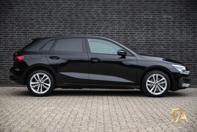 Audi A3 SPORTBACK 40 TFSI e S Line MatrixLED|RSSeats|AdaptiveCruise|Sport