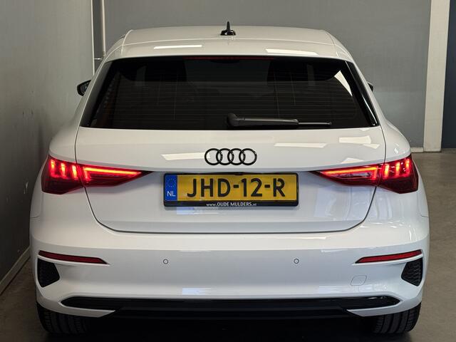 Audi A3 SPORTBACK 35 TFSI Camera/Parkeersensoren/Keyless