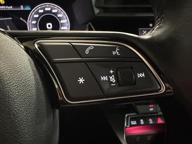 Audi A3 SPORTBACK 35 TFSI Camera/Parkeersensoren/Keyless