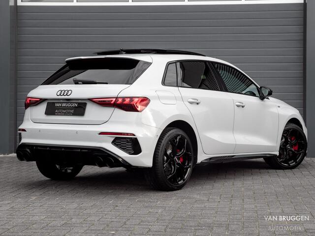 Audi A3 SPORTBACK 45 TFSI e S-Line Pano RS Massage Head-up B&O Sfeer E-Stoelen