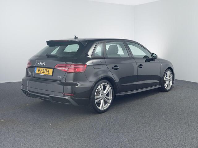 Audi A3 SPORTBACK 1.5 TFSI CoD Sport S Line Edition | 18inch | Led |