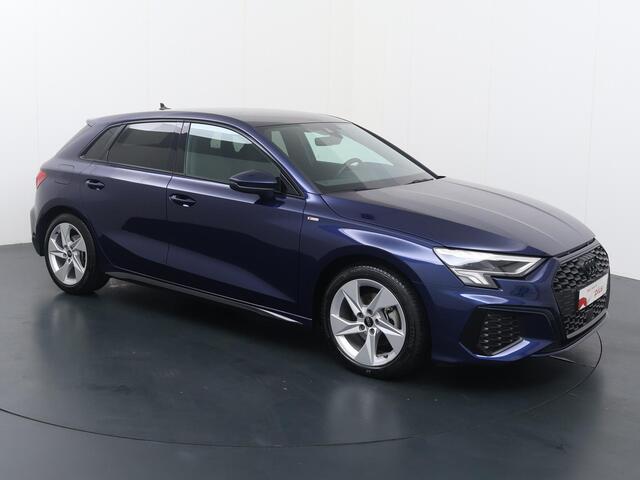 Audi A3 SPORTBACK 35 TFSI S edition | 150 PK | Automaat | Multifunctioneel stuurwiel | Adaptive Cruisecontrol | Stoelverwarming | Afneembare trekhaak |