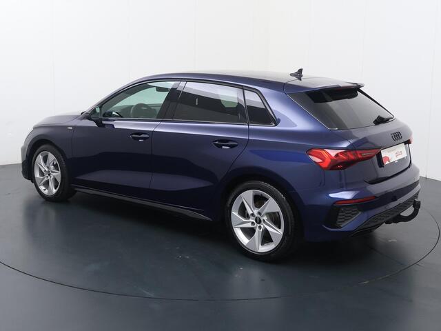 Audi A3 SPORTBACK 35 TFSI S edition | 150 PK | Automaat | Multifunctioneel stuurwiel | Adaptive Cruisecontrol | Stoelverwarming | Afneembare trekhaak |