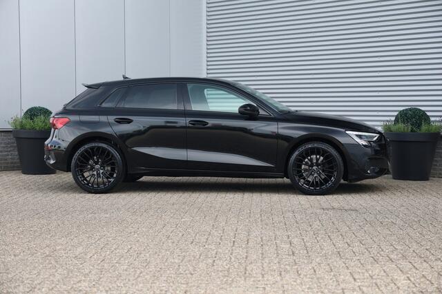 Audi A3 SPORTBACK 30 TFSI Black Edition Aut. NAP|Trekhaak|Sportst|Dynamisch|Virtual