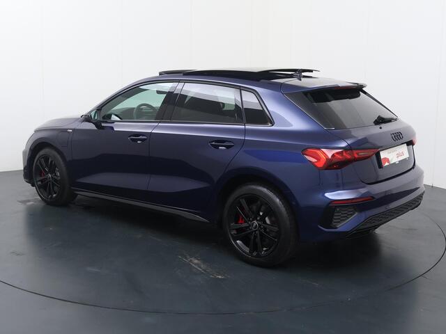 Audi A3 SPORTBACK 45 TFSI e S edition Competition | 245 PK | SoH 97% | Panodak | B & O | Matrix LED | PDC V+A | Trekhaak afneembaar |