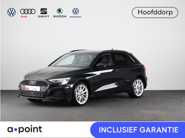 Audi A3 SPORTBACK 40 TFSI e S edition 204 pk S-tronic | Private lease vanaf ¤ 699,- pm | Verlengde garantie | Navigatie | Trekhaak (afneembaar) | Parkeersensoren (Park assist) | Adaptieve cruise control | Stoelverwarming | S-line |