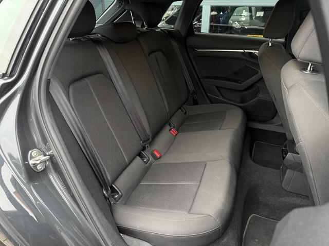 Audi A3 SPORTBACK 35 TFSI Business Navi Camera ACC