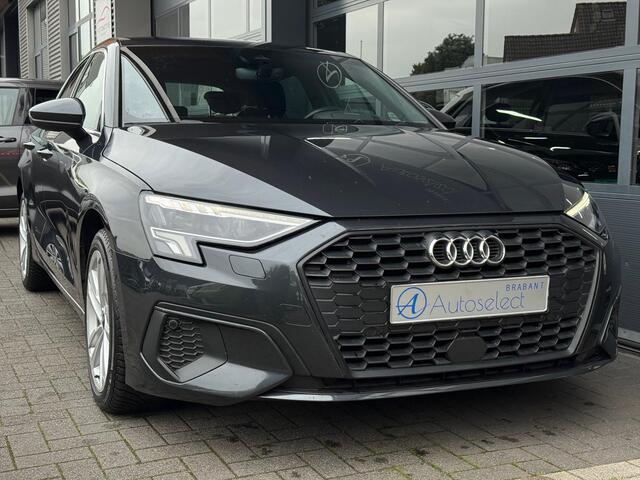 Audi A3 SPORTBACK 35 TFSI Business Navi Camera ACC
