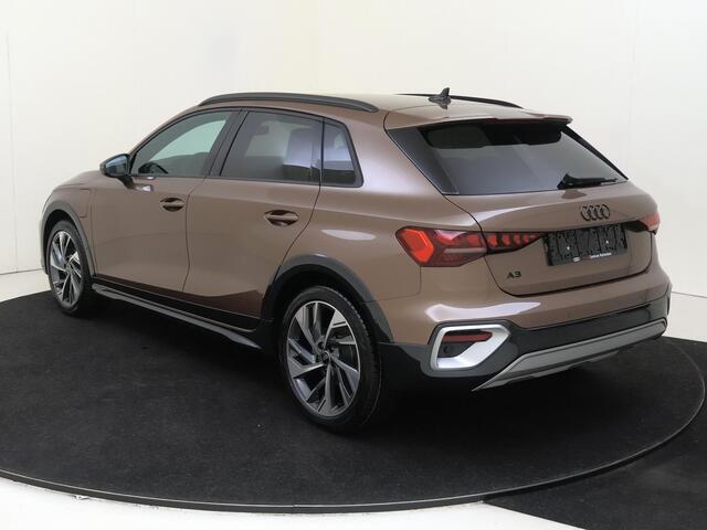 Audi A3 SPORTBACK allstreet 40 TFSI e S-tronic Advanced edition | Audi Exclusive lak | S-line interieur | Elek. bedienbare achterklep | Comfortsleutel | 18 inch LM velgen