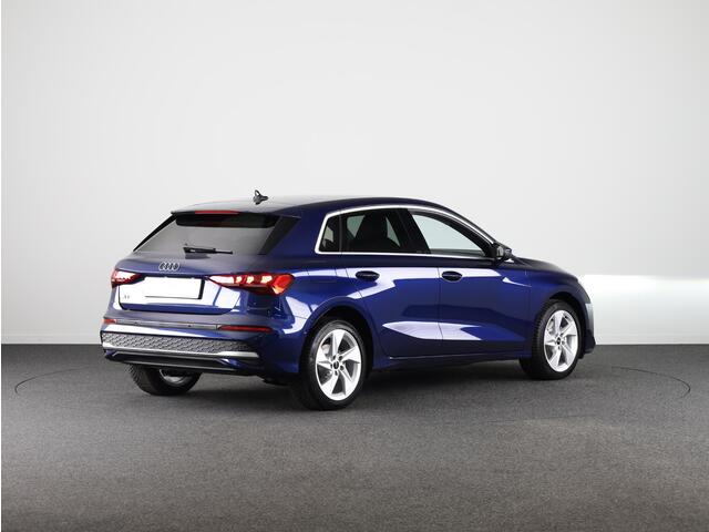 Audi A3 SPORTBACK 40 TFSI e Advanced edition 204pk | Verlengde garantie | Navigatie | Extra getint glas | Verwarmbare voorstoelen