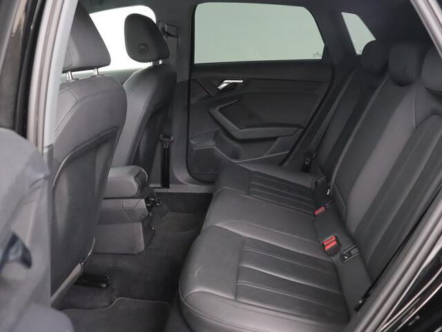 Audi A3 SPORTBACK 40 TFSI e Edition | Leder | Carplay | Navigatie | Stoelverwarming | Cruise Control Adaptief | LMV 16 |