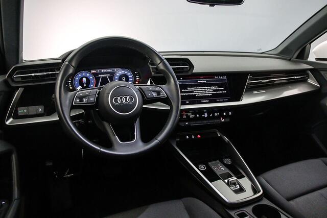Audi A3 SPORTBACK 30 TFSI Pro Line s-tronic | 18 inch | LED | Cruise Control | Apple Carplay | Optiekzwart | Parkeersensoren |
