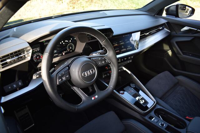 Audi A3 SPORTBACK 2.0 TFSI 310PK S3 QUATTRO CAMERA/LEDER/CARPLAY