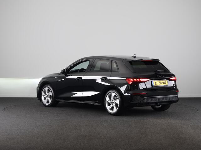 Audi A3 SPORTBACK 35 TFSI S edition | Verlengde Garantie | Optiek zwart pakket | Parkeersensoren achterzijde | Afneembare trekhaak |