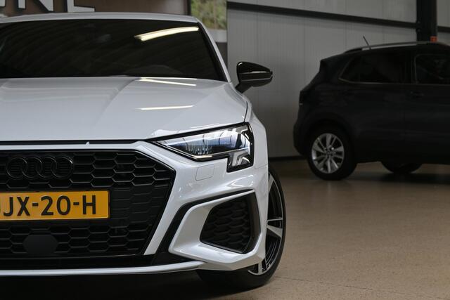 Audi A3 SPORTBACK 40 TFSIe 204pk S edition | RS stoelen | Keyless | 100% (Dealer) onderhouden label