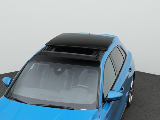 Audi A3 SPORTBACK 40 TFSI e 204 pk S-tronic S edition / S-Line | Panoramadak | Stoelverwarming | Navigatie | Parkeersensoren voor/achter