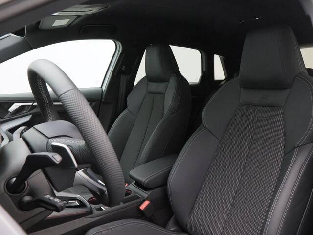 Audi A3 SPORTBACK 45 TFSi 272 Pk e S edition Competition | Sonos Audio | Camera | Carplay | LED | Adaptive Cruise | Stoel Verwarming | 18 Inch | 2.409 Km!!