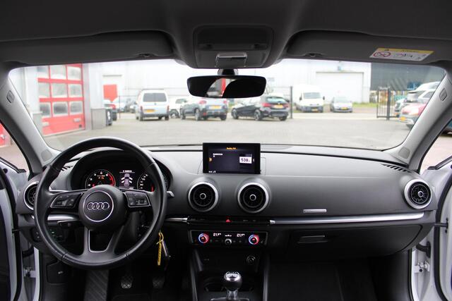 Audi A3 SPORTBACK 35 TFSI CoD Sport S Line Edition Apple Andriod Incl Garantie!!