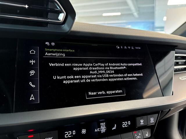 Audi A3 SPORTBACK 35 150pk TFSI S edition Stoelverwarming voorin | Sportstoelen zwarte stof | Parkeersensoren | Achteruitrijcamera