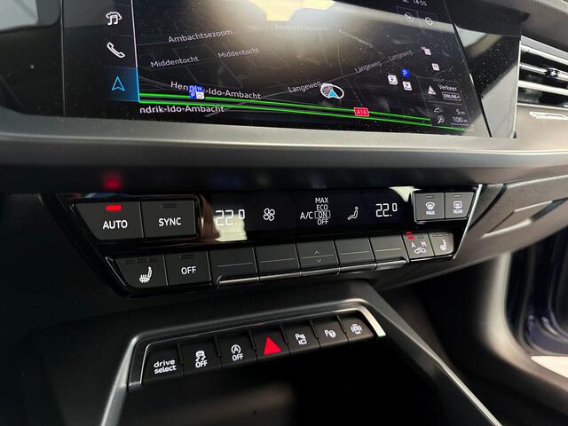 Audi A3 SPORTBACK 35 150pk TFSI S edition Stoelverwarming voorin | Sportstoelen zwarte stof | Parkeersensoren | Achteruitrijcamera