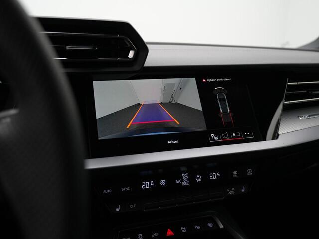 Audi A3 SPORTBACK 45 TFSI e 272 pk S-tronic S-Line | Head-up display | Matrix LED | Sonos | Elektr. verstelbare stoel | Achteruitrijcamera
