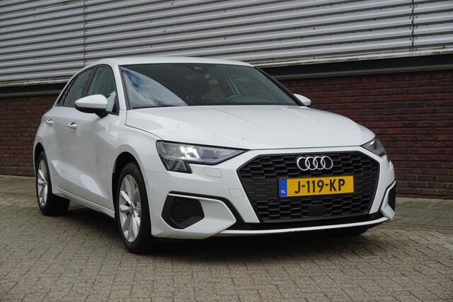 Audi A3 SPORTBACK 35 TFSI150PK/Digitaal Dashboard/Camera/Automatisch inparkeer hulpsysteem.